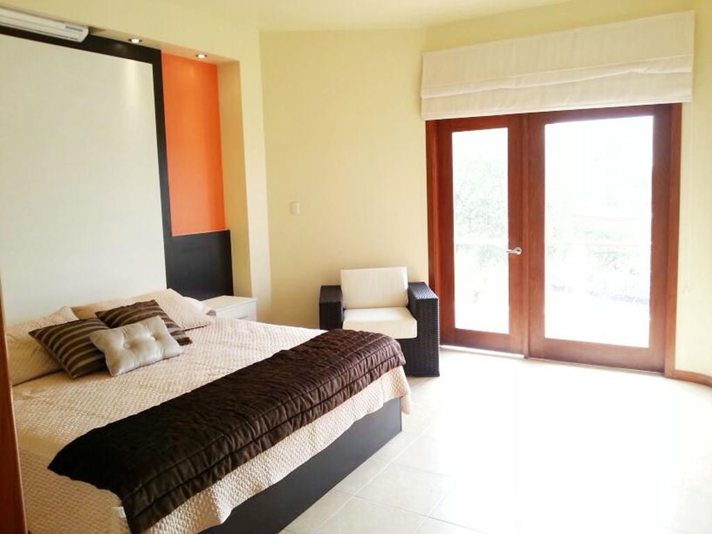 Hotel La Laguna Galapagos Puerto Villamil Room photo
